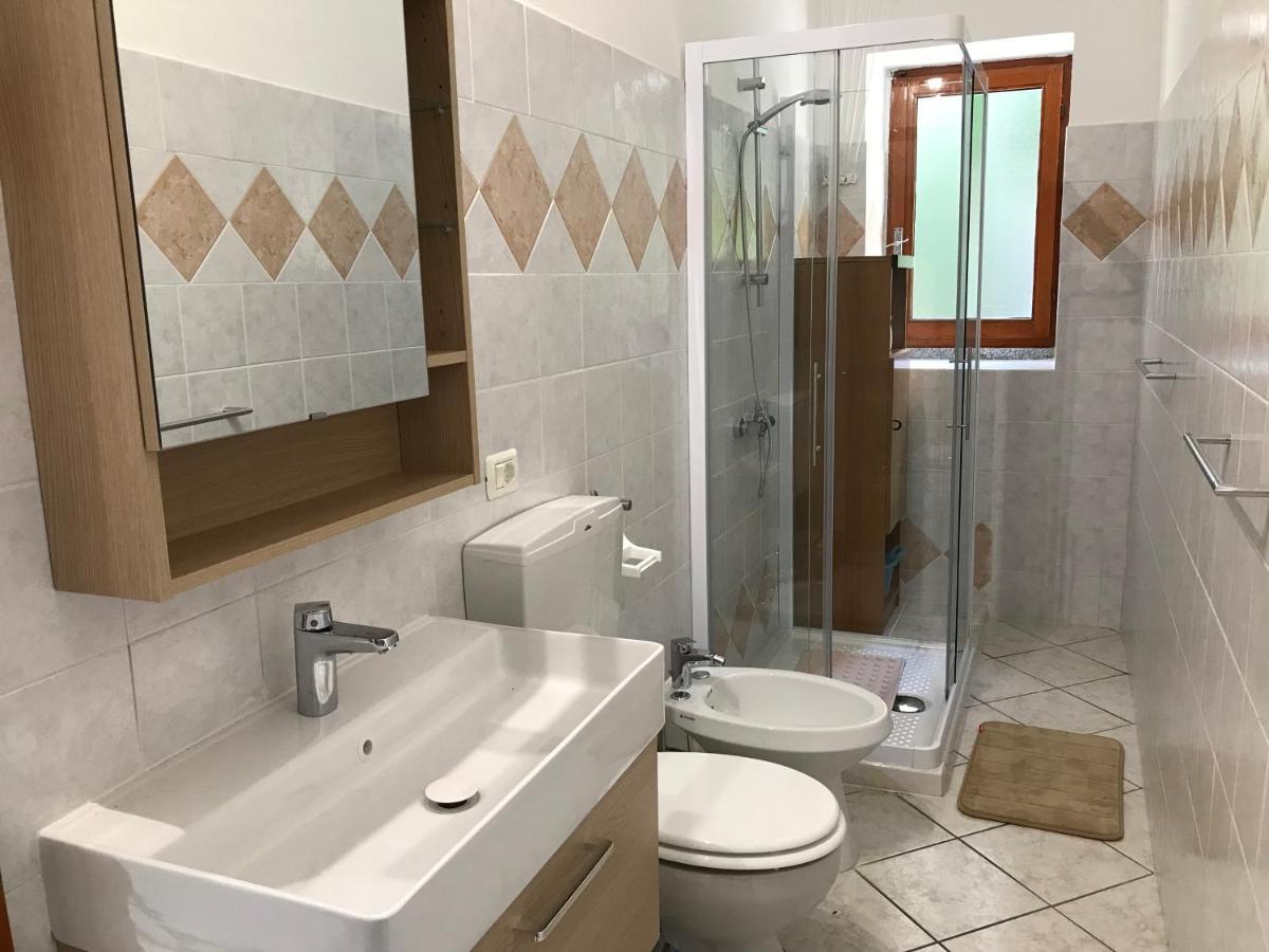 Villa Ombrosa Nebbiuno Kültér fotó