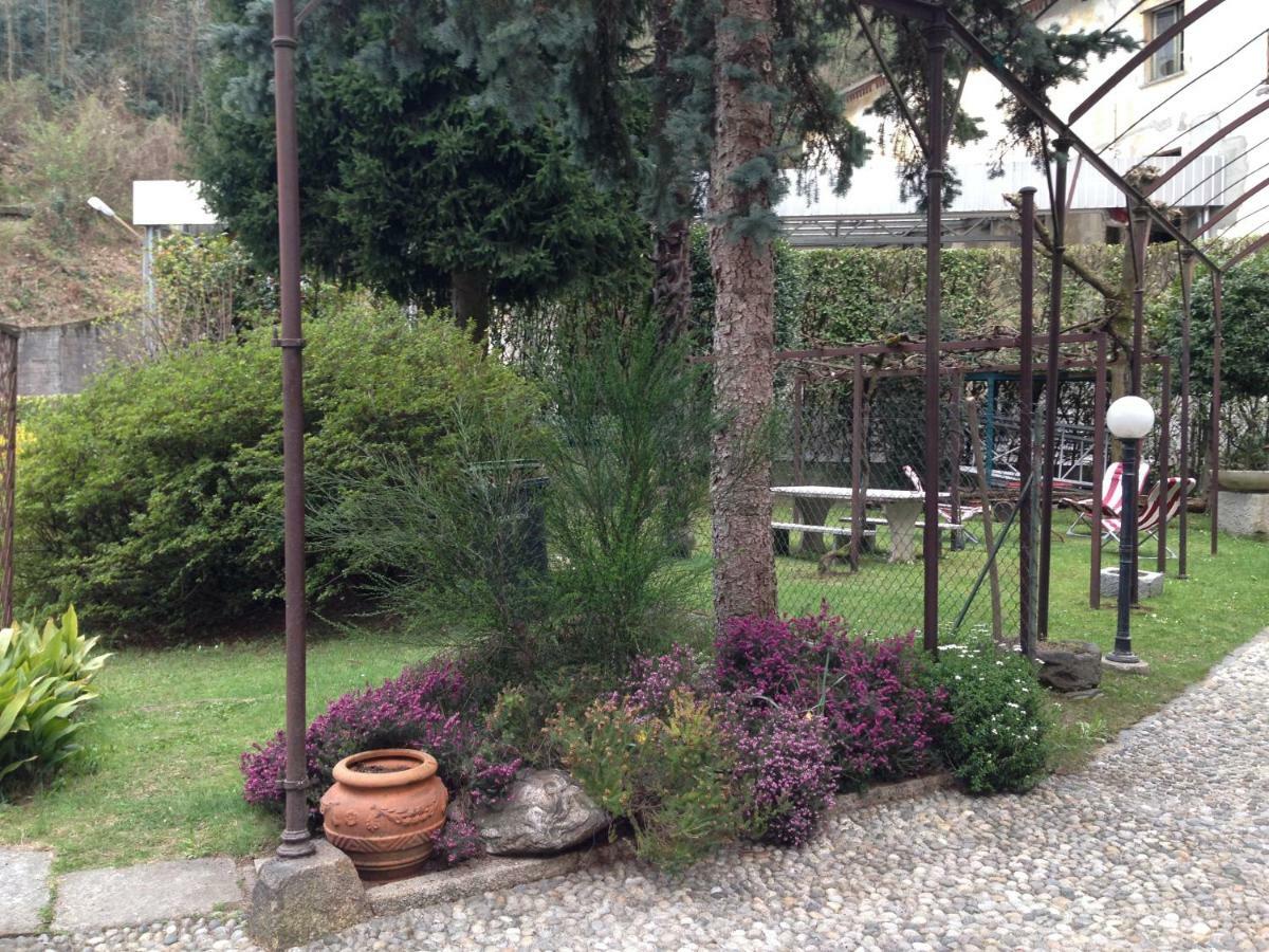Villa Ombrosa Nebbiuno Kültér fotó